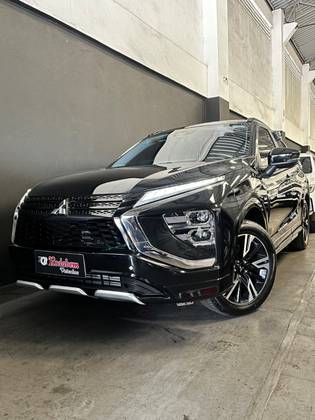 MITSUBISHI ECLIPSE CROSS 1.5 MIVEC TURBO GASOLINA HPE-S S-AWC CVT MITSUBISHI ECLIPSE CROSS 1.5 MIVEC TURBO GASOLINA HPE-S S-AWC CVT